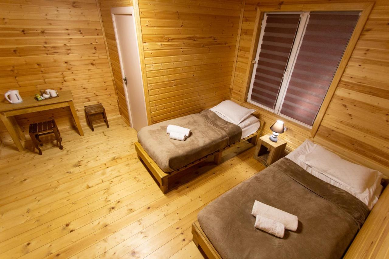 Cottage Shgedi メスティア エクステリア 写真