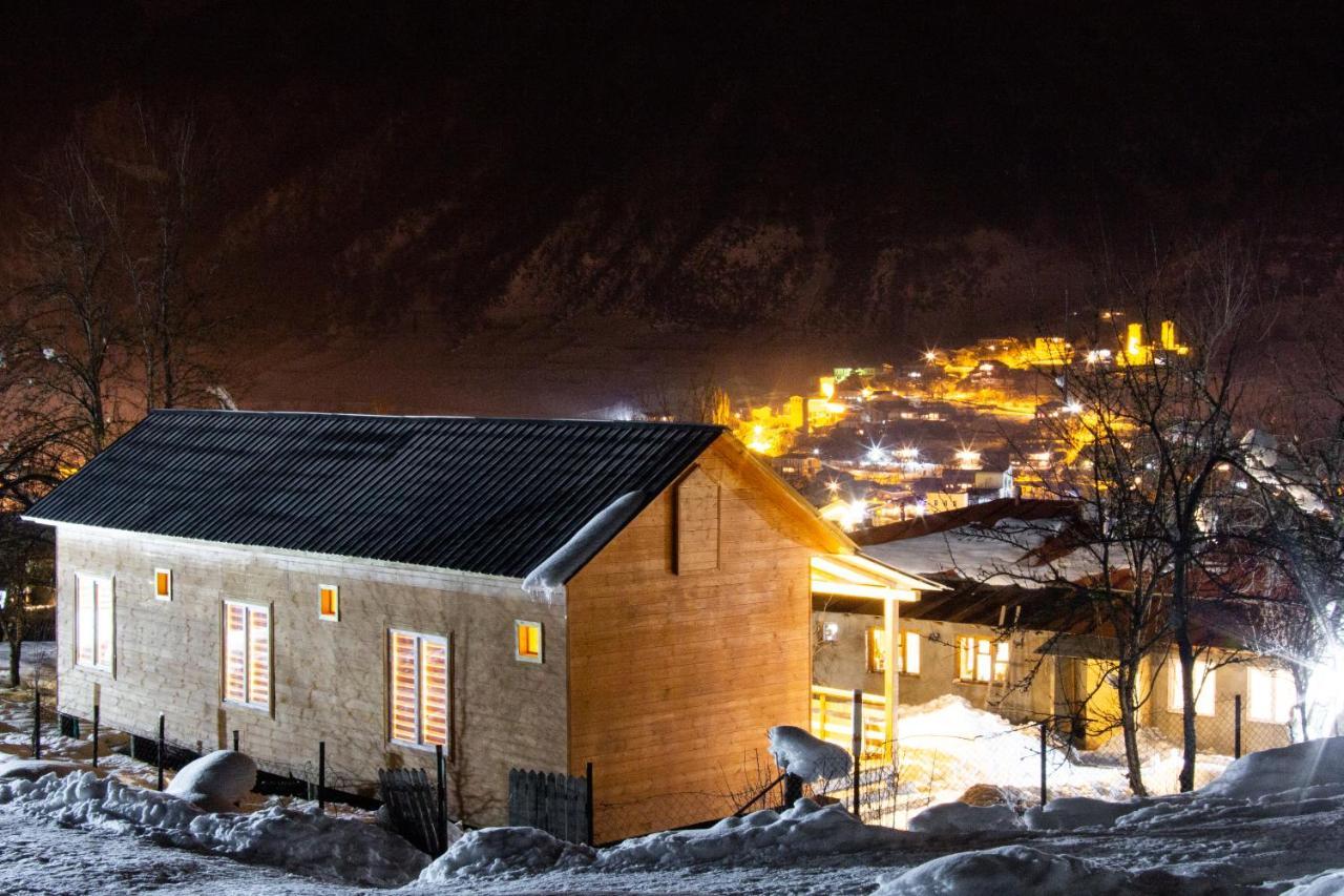 Cottage Shgedi メスティア エクステリア 写真