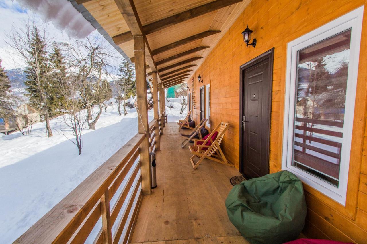Cottage Shgedi メスティア エクステリア 写真