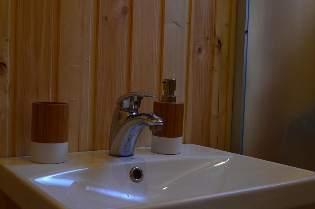 Cottage Shgedi メスティア エクステリア 写真
