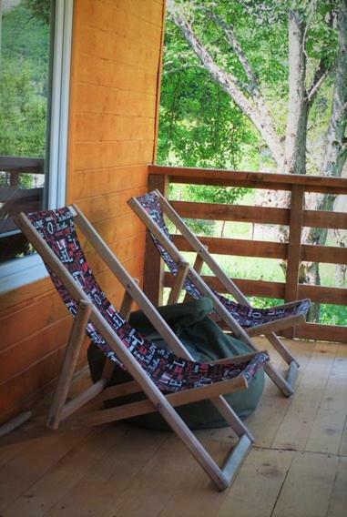 Cottage Shgedi メスティア エクステリア 写真
